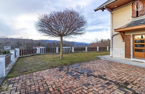 Saint-Girod House | LA LANSADIERE - SAINT GIROD