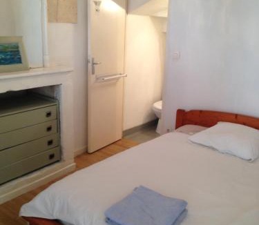 Saint-Jean-d'Angely Apartment | La Laverie