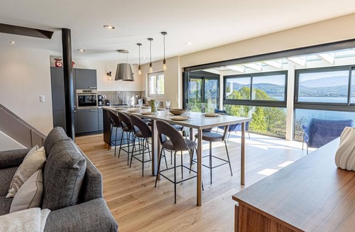 Bourdeau House | LA LEZARDIERE DU LAC
