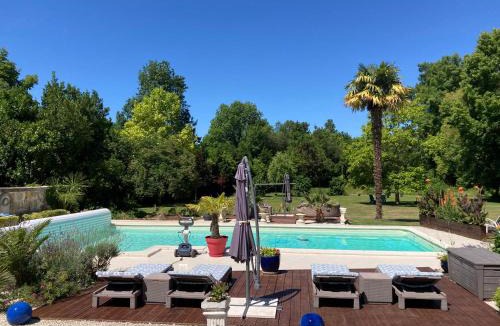 Vervant House | La Lezardiere