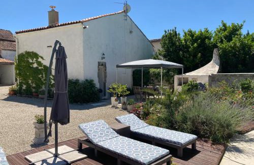 Vervant House | La Lezardiere