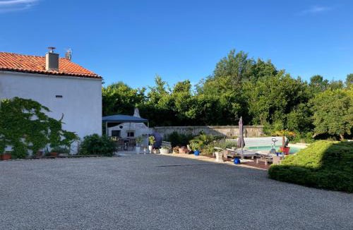 Vervant House | La Lezardiere