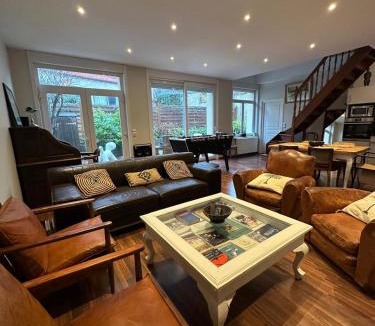 Cambrai Apartment | La Liberté, Loft 90 m2 rénové centre-ville, terrasse amenagee, jeux & parking