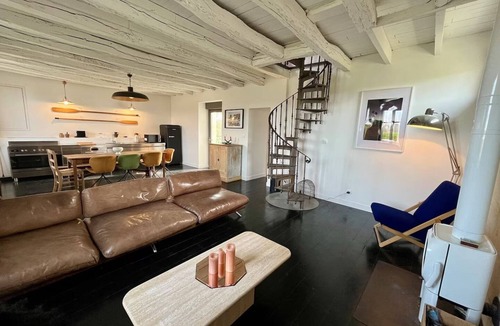 Brehemont House | La ligérienne - View of the Loire