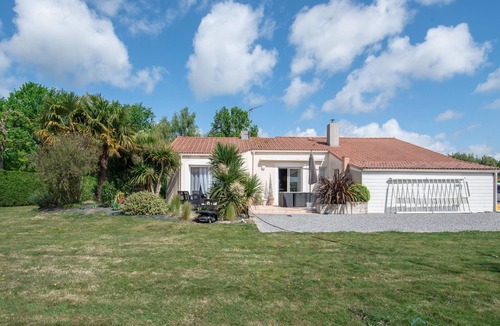 Chauve House | La Lilla - Wifi - Piscine - Parking