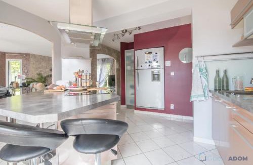 Chauve House | La Lilla - Wifi - Piscine - Parking