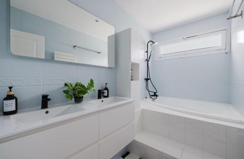Versonnex House | La Lillette