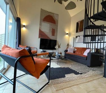 Saint-Senier-de-Beuvron House | La Lisiere Du Bois