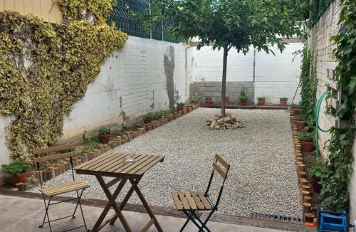 Vila-sana Apartment | La Llacuna
