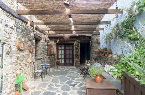 Surp House | La Llar-Lo Paller del Coc