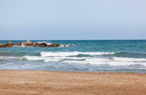 Playa Pobla de Farnals Apartment | La Llar45 , Relájate junto al mar