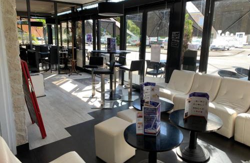 Issoudun Hotel | La Locomotive