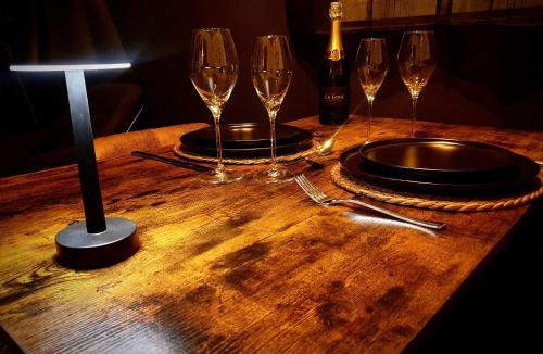 Sinceny House | La Loge