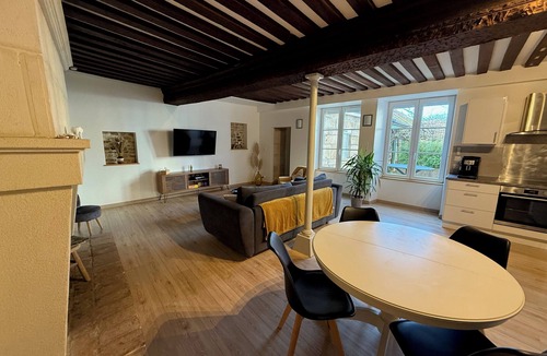 Langres Apartment | La Loge Lingone-garage privatif