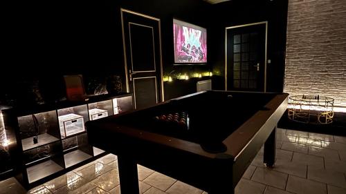 Dolus-le-Sec Apartment | La loge secrète Love Room