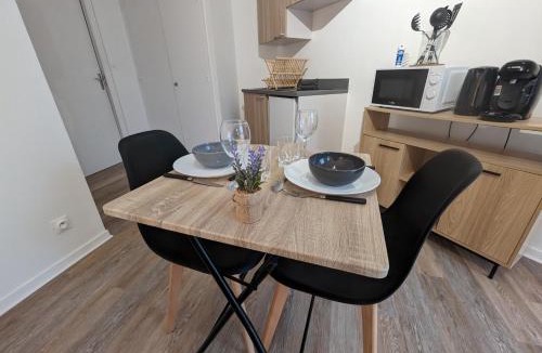 Republique Apartment | La Loge - Studio - Centre - 2 pers