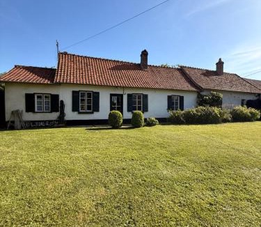Favieres House | La Longère au Fil des Saisons