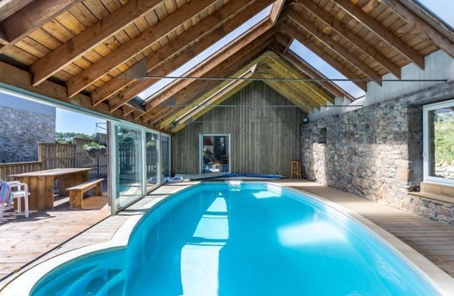 Coat-Meal House | La Longère by Interhome