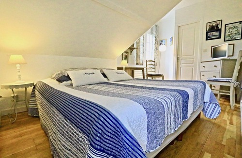 Bonneville-sur-Touques Bed & Breakfast | La Longère