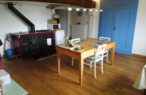 Chatelneuf Bed & Breakfast | La Louve Chez Valérie