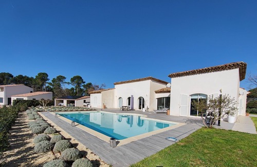 Flayosc Villa | La Lumineuse - Contemporary villa