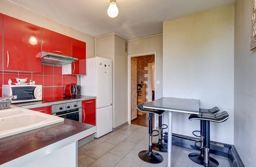 Chenove Apartment | La Lune - Appt avec balcon