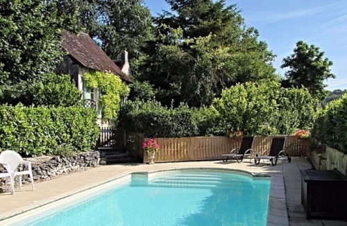 Chaumussay Cottage | LA LUNE - COTTAGE HOLIDAY RENTAL, IN LE GRAND PRESSIGNY, INDRE-ET-LOIRE, FRANCE.