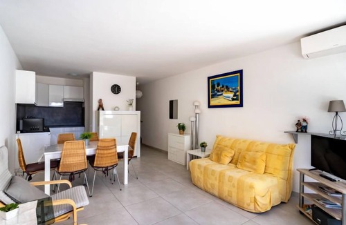 Le Lavandou Apartment | La Méridienne by Interhome