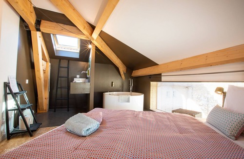 Montreal House | La Métairie du Clos Saint Louis