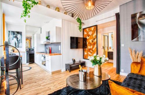 Vaugueux Apartment | La Môme — Parking, quartier historique & animé