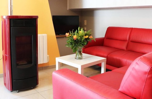 Brognon House | LA Mûre ET L'olivier