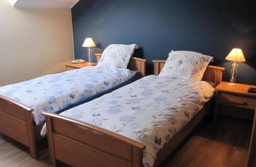 Brognon House | LA Mûre ET L'olivier