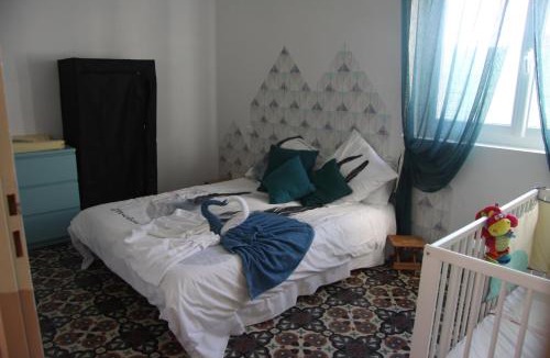 Saint-Hippolyte House | la maison du bonheur