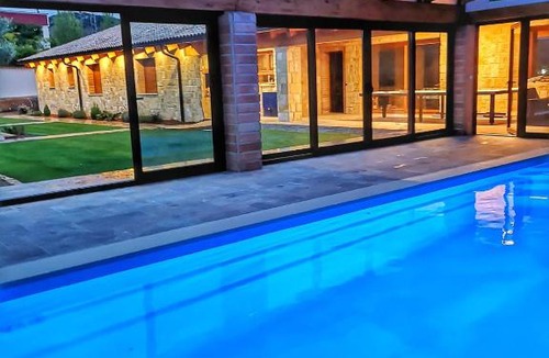 La Viluena Villa | La Mañica