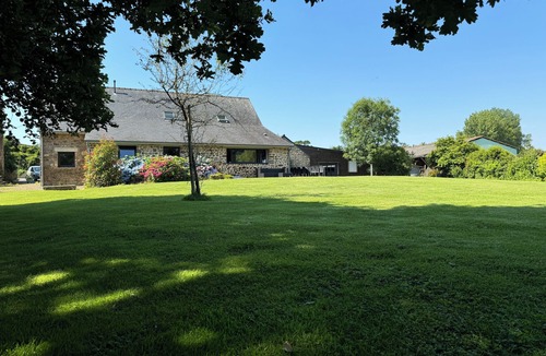 La Chapelle-Saint-Aubert House | La Maison de Benjamin