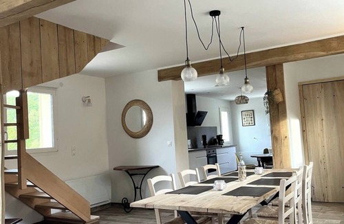 Saint-Martin-des-Pezerits House | La Maison du Perche with Jacuzzi 🌳