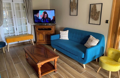 Saint-Quentin-en-Tourmont House | La Maison des Peupliers