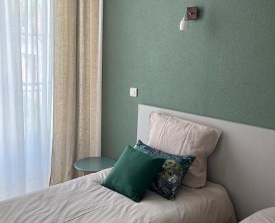Saint-Symphorien-de-Marmagne Bed & Breakfast | La Maison de Josette