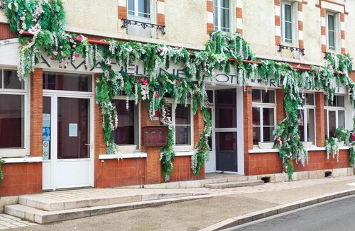 Saint-Benoit-sur-Loire Hotel | la madeleine