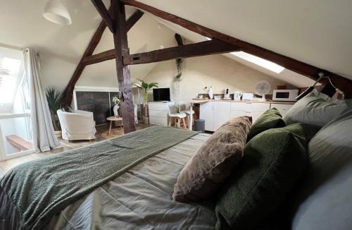 Chateaugiron Bed & Breakfast | La Madeleine