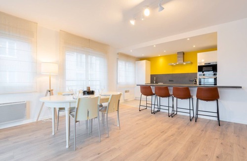 La Madeleine Apartment | La Madeleine-two bedroom with parking place