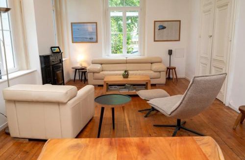 Aire-sur-la-Lys Apartment | La Magnifique - Prestige - Parc - Art et Histoire