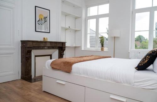 Aire-sur-la-Lys Apartment | La Magnifique - Prestige - Parc - Art et Histoire