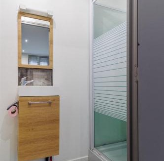 Valenciennes Apartment | La Mahana Room ~ Arrivée autonome ~ 2 personnes