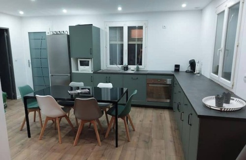 Besse-en-Chandesse House | La Maison de Denise