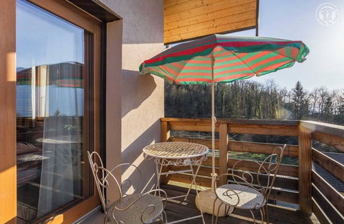 Notre-Dame-des-Millieres House | La Maison De Georgette