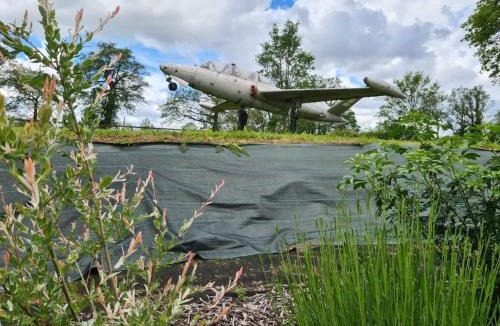 Saint-Quentin-sur-Charente House | La Maison du Lac Lavaud
