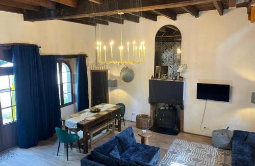 Busserolles House | La Maillerie