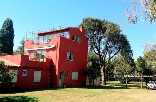 Montesquieu-des-Alberes House | La maison de la Tour, an exceptional view in a peaceful natural setting