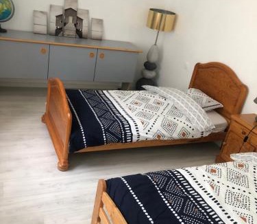 Saint-Hilaire-du-Harcouet House | La maison du lac